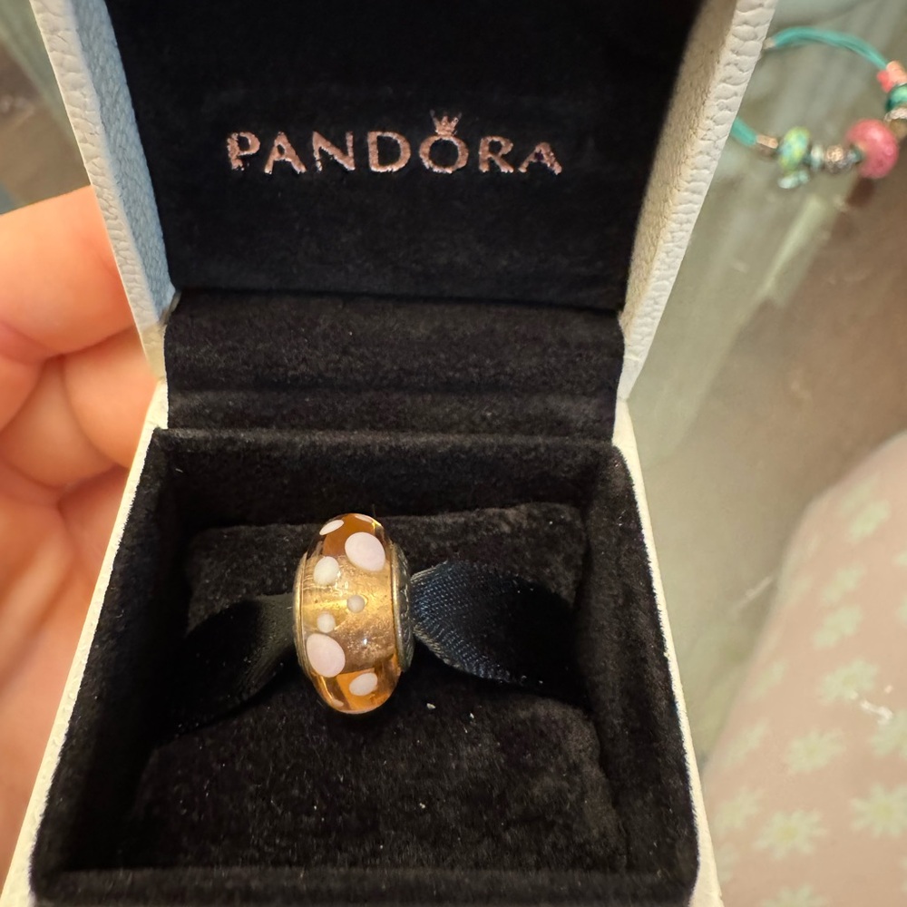 Pandora Pink Polka Dot Murano Charm - Picture 3 of 4